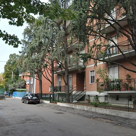 Lombardi Ramazzini דירה *